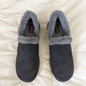 JSport slip on shoes